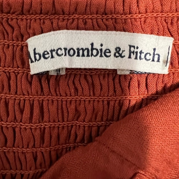 Abercrombie & Fitch women’s burnt orange long sleeve blouse - Picture 3 of 4